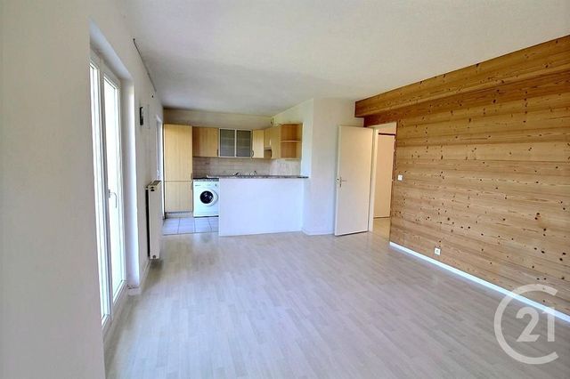 Afficher la photo en grand Appartement F3 à louer - 3 pièces - 54.15 m2 - ANTHY SUR LEMAN - 74 - RHONE-ALPES - Century 21 Agence Du Lac
