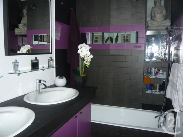 Afficher la photo en grand Appartement F2 à louer - 2 pièces - 45.5 m2 - THONON LES BAINS - 74 - RHONE-ALPES - Century 21 Agence Du Lac
