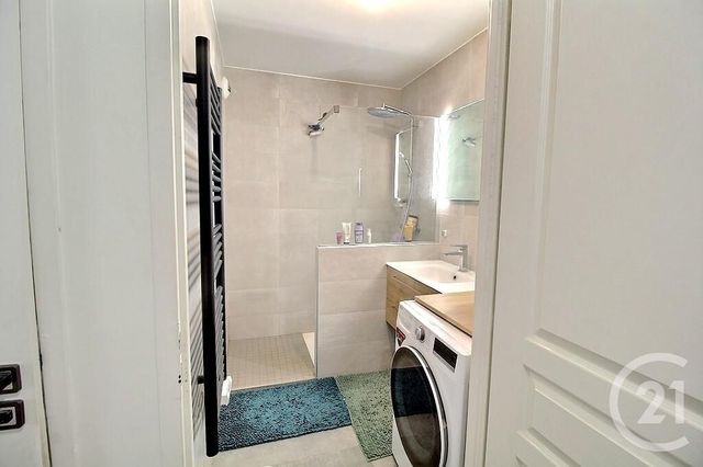 Appartement F4 à louer - 4 pièces - 82.0 m2 - CONTAMINE SUR ARVE - 74 - RHONE-ALPES - Century 21 Agence Du Lac