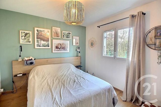 Appartement F4 à louer - 4 pièces - 82.0 m2 - CONTAMINE SUR ARVE - 74 - RHONE-ALPES - Century 21 Agence Du Lac