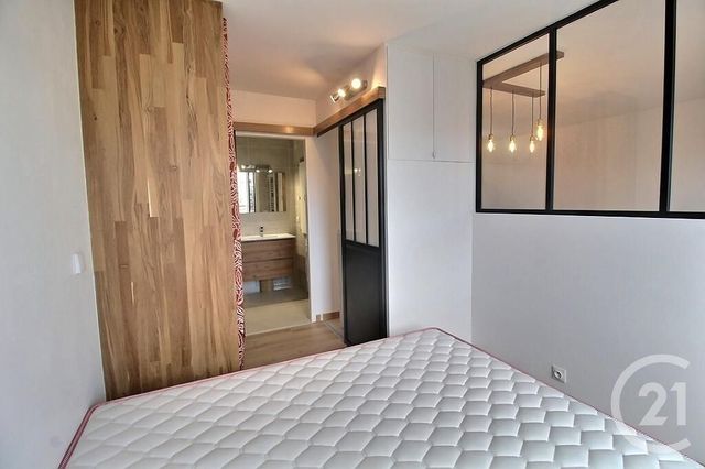 Appartement T2 à louer - 2 pièces - 31.0 m2 - GAILLARD - 74 - RHONE-ALPES - Century 21 Agence Du Lac