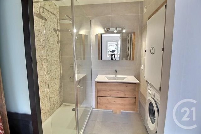 Appartement T2 à louer - 2 pièces - 31.0 m2 - GAILLARD - 74 - RHONE-ALPES - Century 21 Agence Du Lac