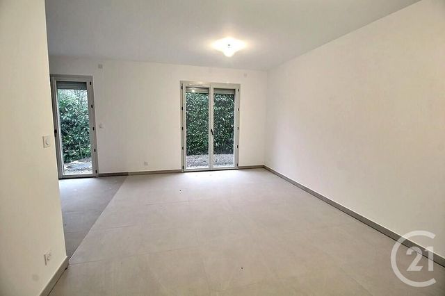 maison à louer - 4 pièces - 75.61 m2 - SCIEZ - 74 - RHONE-ALPES - Century 21 Agence Du Lac