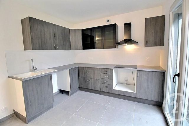 maison à louer - 4 pièces - 75.61 m2 - SCIEZ - 74 - RHONE-ALPES - Century 21 Agence Du Lac