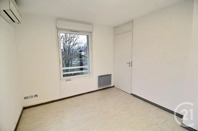 Appartement T2 à louer - 2 pièces - 39.66 m2 - SCIEZ - 74 - RHONE-ALPES - Century 21 Agence Du Lac