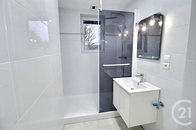 Appartement T2 à louer - 2 pièces - 39.66 m2 - SCIEZ - 74 - RHONE-ALPES - Century 21 Agence Du Lac