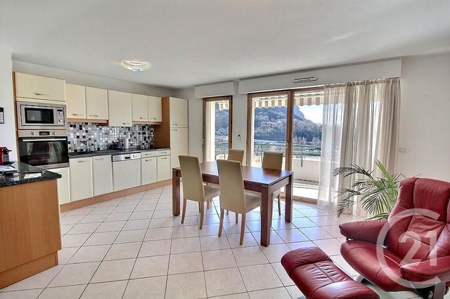 Appartement F3 à louer ANNEMASSE