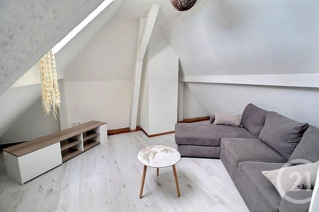 Appartement T2 à louer - 2 pièces - 36.0 m2 - SCIEZ - 74 - RHONE-ALPES - Century 21 Agence Du Lac