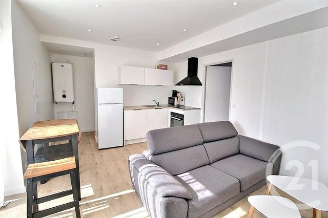 Appartement F2 à louer SCIEZ