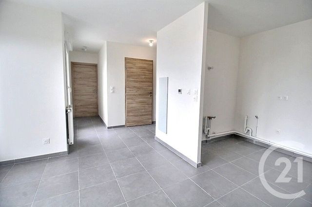 Appartement T2 à louer - 2 pièces - 42.95 m2 - SCIEZ - 74 - RHONE-ALPES - Century 21 Agence Du Lac