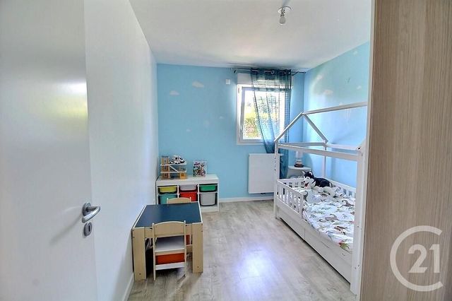 Appartement T4 à louer - 4 pièces - 85.63 m2 - VETRAZ MONTHOUX - 74 - RHONE-ALPES - Century 21 Agence Du Lac