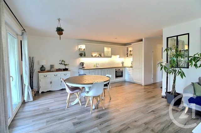 Appartement T4 à louer VETRAZ MONTHOUX
