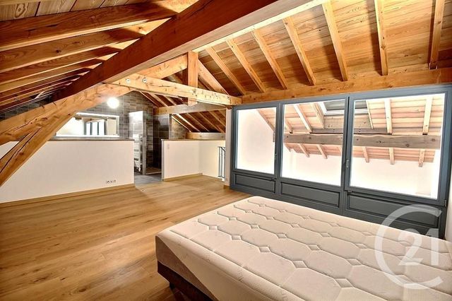 Appartement T4 à louer - 4 pièces - 187.0 m2 - VEIGY FONCENEX - 74 - RHONE-ALPES - Century 21 Agence Du Lac