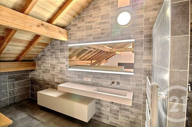 Appartement T4 à louer - 4 pièces - 187.0 m2 - VEIGY FONCENEX - 74 - RHONE-ALPES - Century 21 Agence Du Lac