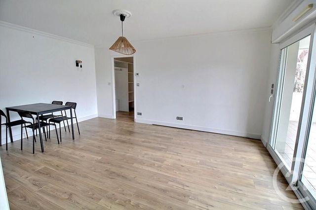 Appartement T3 à louer - 3 pièces - 64.37 m2 - THONON LES BAINS - 74 - RHONE-ALPES - Century 21 Agence Du Lac