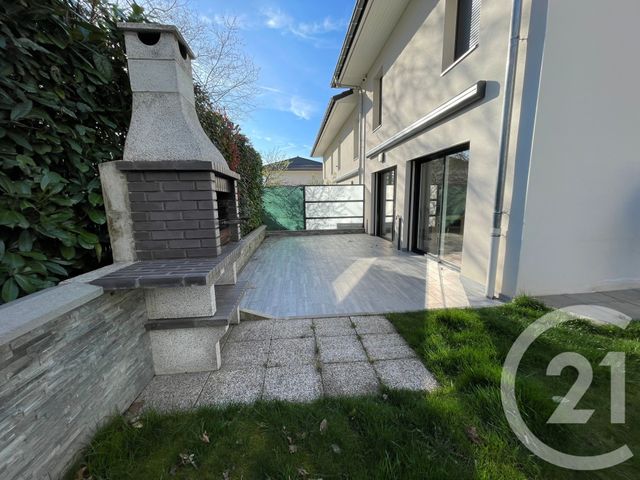 maison à louer - 4 pièces - 89.15 m2 - GAILLARD - 74 - RHONE-ALPES - Century 21 Agence Du Lac