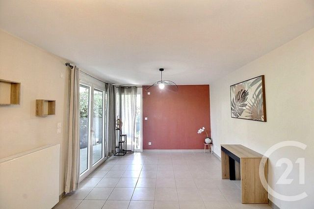 Appartement F3 à louer - 3 pièces - 68.0 m2 - THONON LES BAINS - 74 - RHONE-ALPES - Century 21 Agence Du Lac