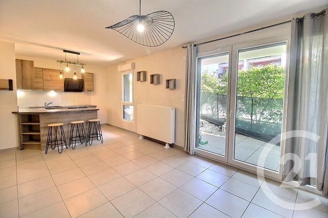 Appartement F3 à louer - 3 pièces - 68.0 m2 - THONON LES BAINS - 74 - RHONE-ALPES - Century 21 Agence Du Lac