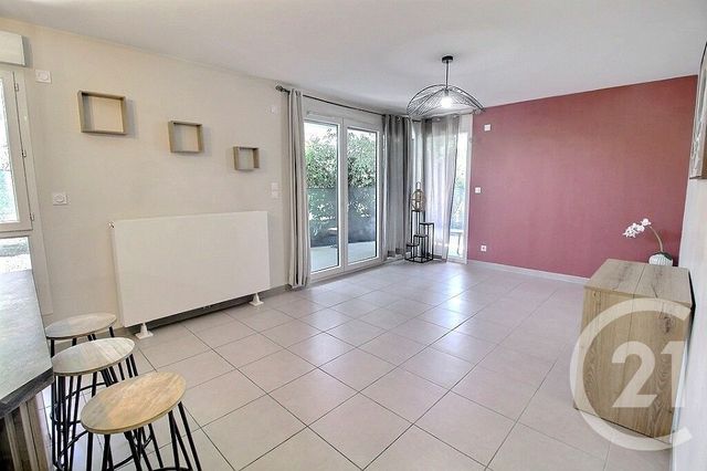 Appartement F3 à louer - 3 pièces - 68.0 m2 - THONON LES BAINS - 74 - RHONE-ALPES - Century 21 Agence Du Lac