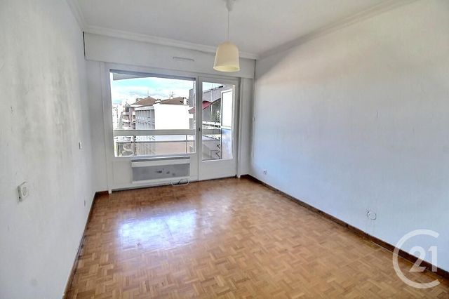Appartement T3 à louer - 3 pièces - 83.2 m2 - ANNEMASSE - 74 - RHONE-ALPES - Century 21 Agence Du Lac