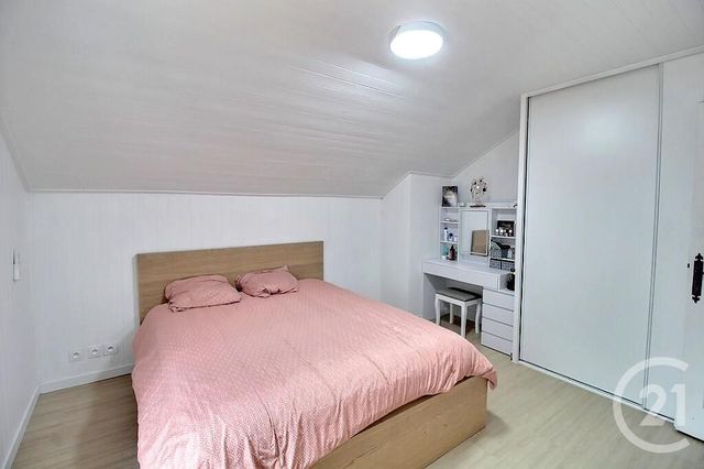 maison à louer - 5 pièces - 113.55 m2 - PUBLIER - 74 - RHONE-ALPES - Century 21 Agence Du Lac