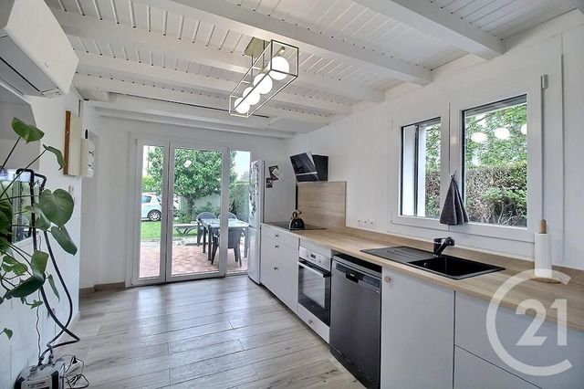 maison à louer - 5 pièces - 113.55 m2 - PUBLIER - 74 - RHONE-ALPES - Century 21 Agence Du Lac