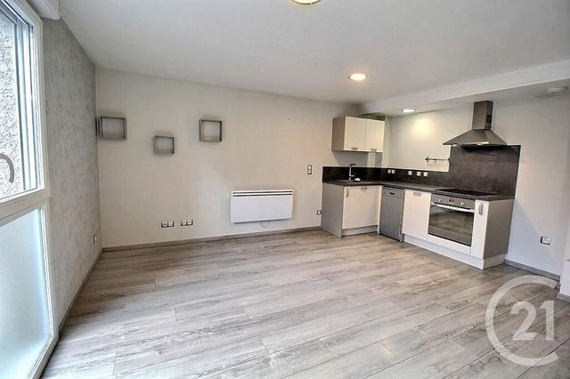 Appartement F2 à louer - 2 pièces - 45.39 m2 - SCIEZ - 74 - RHONE-ALPES - Century 21 Agence Du Lac
