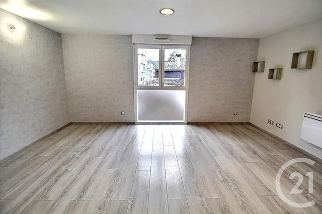 Appartement F2 à louer SCIEZ