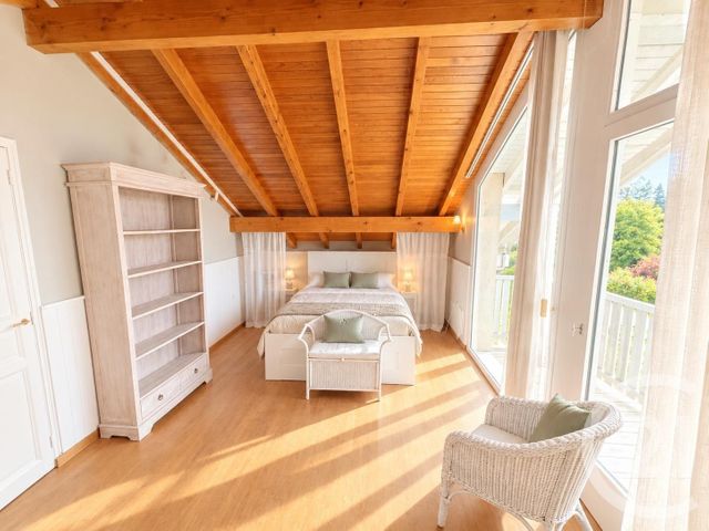maison à louer - 7 pièces - 380.37 m2 - FESSY - 74 - RHONE-ALPES - Century 21 Agence Du Lac