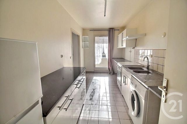 Appartement F2 à louer - 2 pièces - 54.94 m2 - GAILLARD - 74 - RHONE-ALPES - Century 21 Agence Du Lac