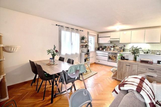 Appartement F3 à louer - 3 pièces - 67.26 m2 - CHENS SUR LEMAN - 74 - RHONE-ALPES - Century 21 Agence Du Lac