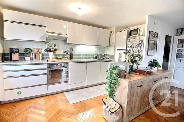 Appartement F3 à louer CHENS SUR LEMAN
