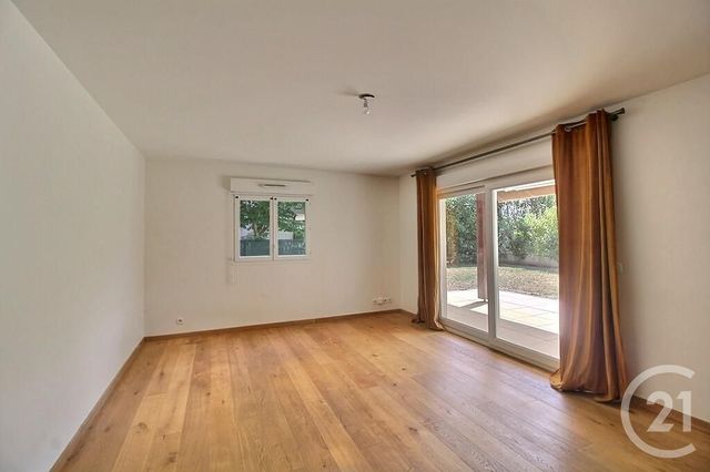 Appartement F4 à louer - 4 pièces - 82.0 m2 - CONTAMINE SUR ARVE - 74 - RHONE-ALPES - Century 21 Agence Du Lac