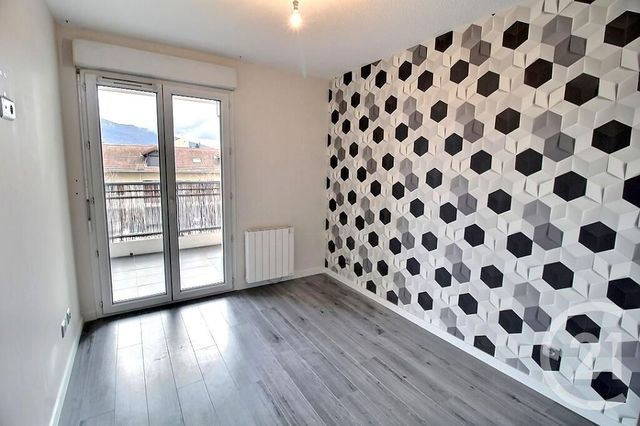Appartement F3 à louer - 3 pièces - 61.33 m2 - ANNEMASSE - 74 - RHONE-ALPES - Century 21 Agence Du Lac