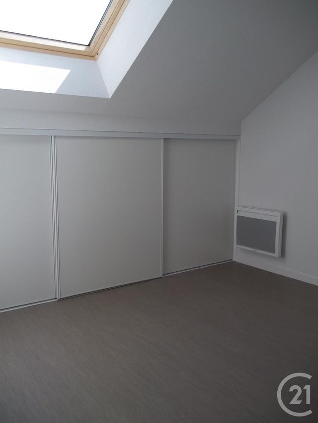 Appartement Duplex à louer - 3 pièces - 71.2 m2 - PERRIGNIER - 74 - RHONE-ALPES - Century 21 Agence Du Lac