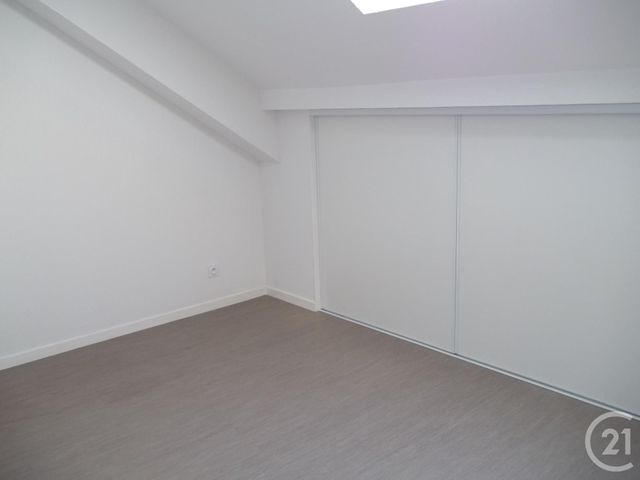 Appartement Duplex à louer - 3 pièces - 71.2 m2 - PERRIGNIER - 74 - RHONE-ALPES - Century 21 Agence Du Lac