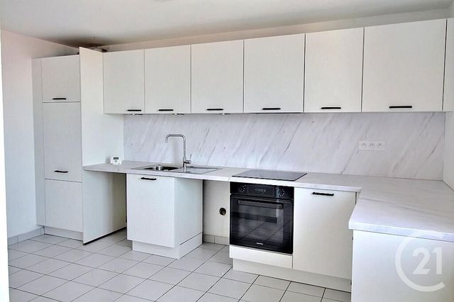 Appartement T2 à louer - 2 pièces - 52.39 m2 - THONON LES BAINS - 74 - RHONE-ALPES - Century 21 Agence Du Lac