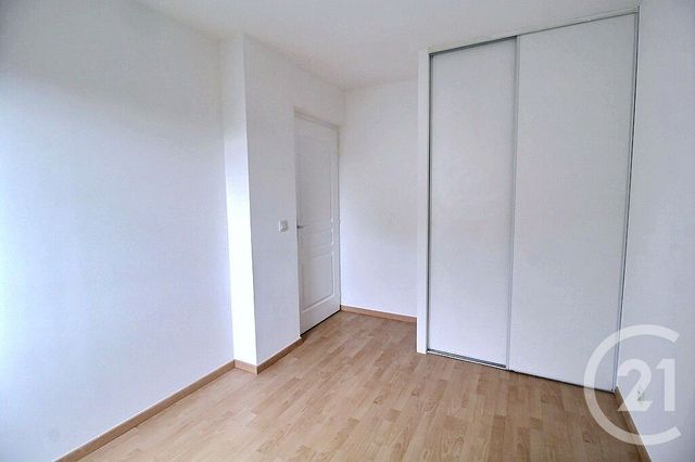 Appartement F4 à louer - 4 pièces - 75.77 m2 - SCIEZ - 74 - RHONE-ALPES - Century 21 Agence Du Lac