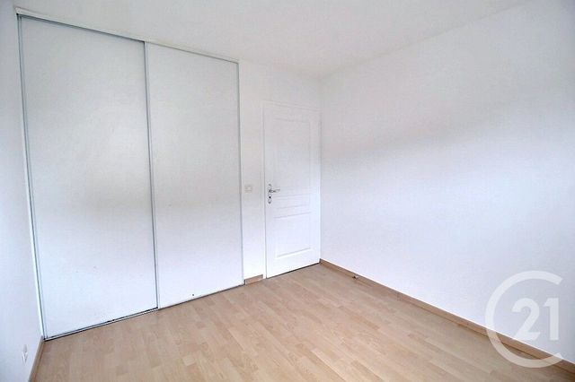 Appartement F4 à louer - 4 pièces - 75.77 m2 - SCIEZ - 74 - RHONE-ALPES - Century 21 Agence Du Lac