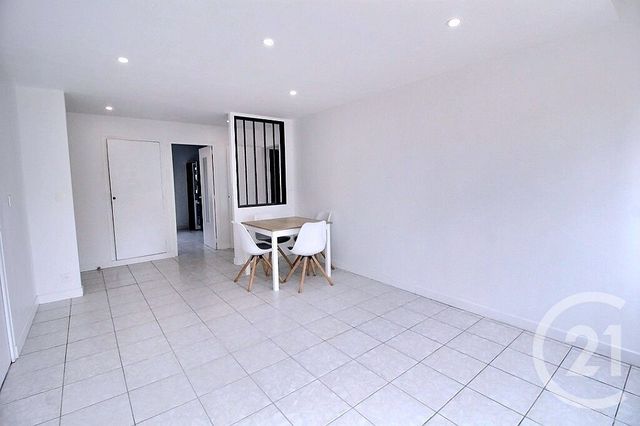 Appartement F3 à louer - 3 pièces - 62.27 m2 - THONON LES BAINS - 74 - RHONE-ALPES - Century 21 Agence Du Lac