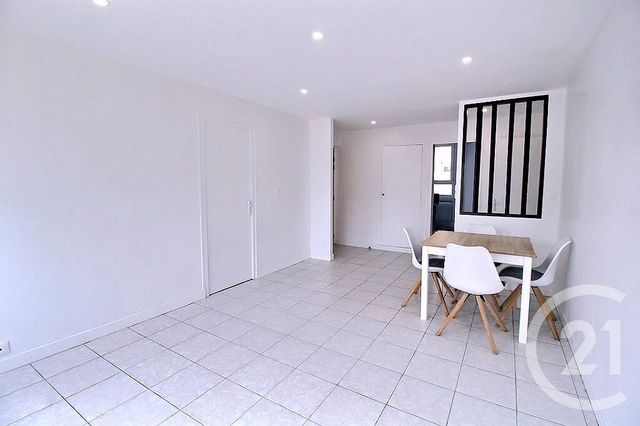 Appartement F3 à louer - 3 pièces - 62.27 m2 - THONON LES BAINS - 74 - RHONE-ALPES - Century 21 Agence Du Lac