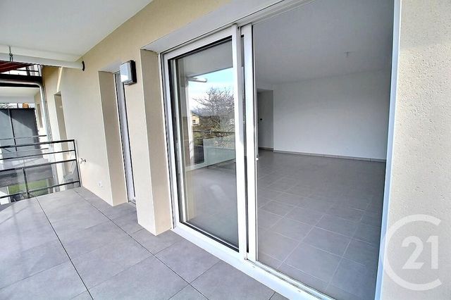 Appartement T3 à louer - 3 pièces - 63.48 m2 - MARGENCEL - 74 - RHONE-ALPES - Century 21 Agence Du Lac