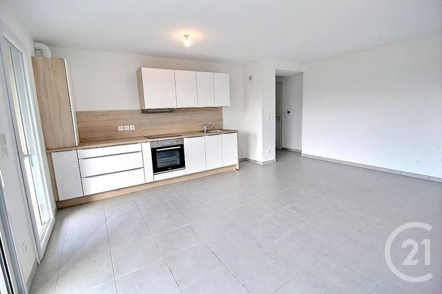 Appartement T3 à louer - 3 pièces - 63.48 m2 - MARGENCEL - 74 - RHONE-ALPES - Century 21 Agence Du Lac