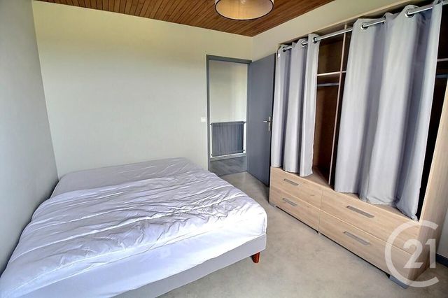 Appartement T3 à louer - 3 pièces - 72.05 m2 - MARGENCEL - 74 - RHONE-ALPES - Century 21 Agence Du Lac