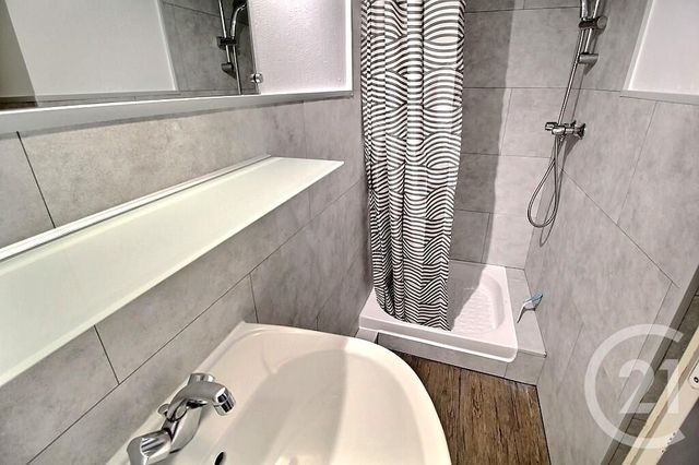 Appartement Studio à louer - 1 pièce - 22.14 m2 - THONON LES BAINS - 74 - RHONE-ALPES - Century 21 Agence Du Lac