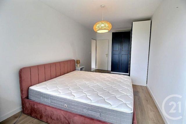 Appartement T3 à louer - 3 pièces - 77.26 m2 - AMBILLY - 74 - RHONE-ALPES - Century 21 Agence Du Lac