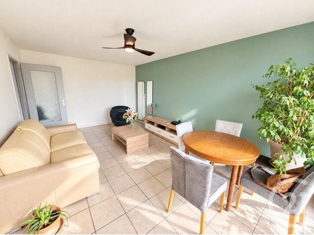 Appartement F2 à louer - 2 pièces - 47.73 m2 - GAILLARD - 74 - RHONE-ALPES - Century 21 Agence Du Lac