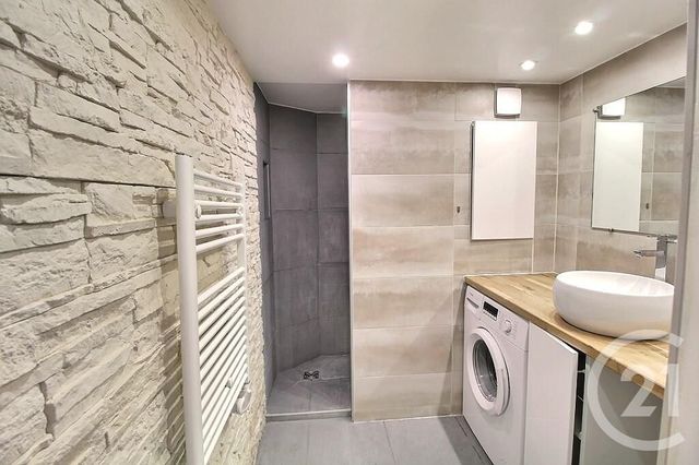 Appartement T3 à louer - 3 pièces - 65.42 m2 - THONON LES BAINS - 74 - RHONE-ALPES - Century 21 Agence Du Lac