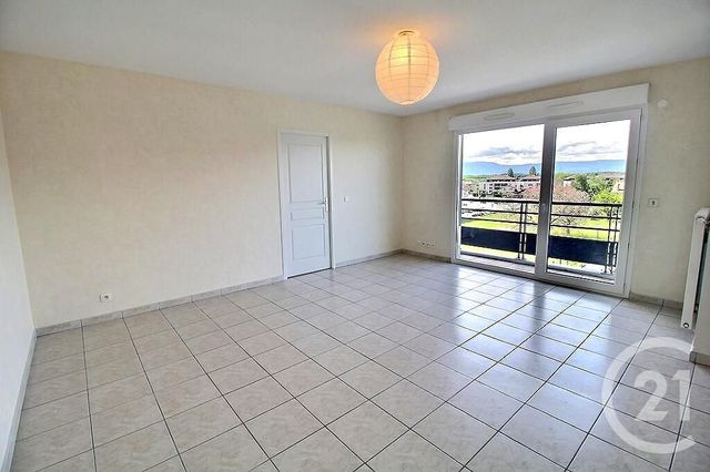 Appartement T4 à louer - 4 pièces - 78.48 m2 - SCIEZ - 74 - RHONE-ALPES - Century 21 Agence Du Lac