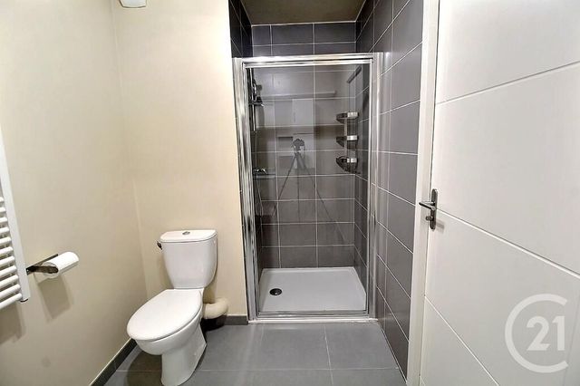Appartement T2 à louer - 2 pièces - 43.81 m2 - ANNEMASSE - 74 - RHONE-ALPES - Century 21 Agence Du Lac